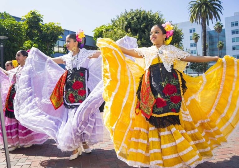 the misantla dancers from veracruz mexico light up lrh way