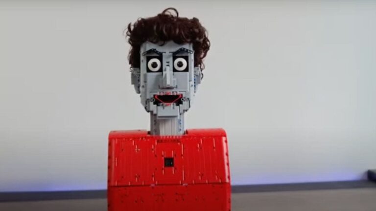 1 Would you want to chat with this creepy looking LEGO head powered by AI