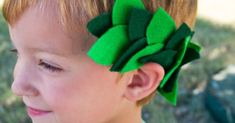 DIY Laurel Wreath Crown for the Olympics Kids Activities Blog fb