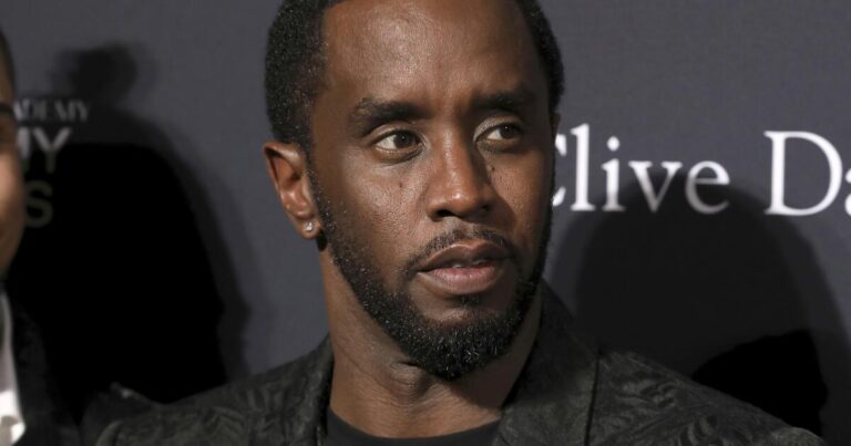 1726591003 urlhttps3A2F2Fcalifornia times brightspot.s3.amazonaws.com2Fa82Fa02F6e53b43f4ce084a7fbdb79163d2c2Fsexual misconduct lawsuits sean combs 11412