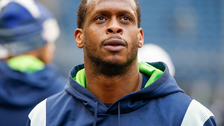 usatsi 19709584 geno smith seahawks qb pregame 2023 1400