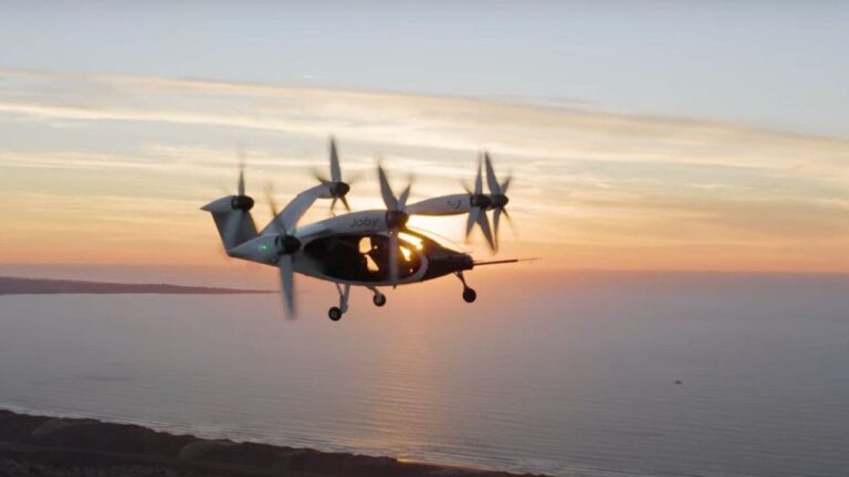 1 tech startup and major airline partner to launch electric air taxi service