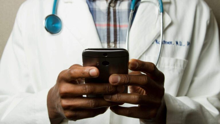 1 hackers steal 1.6 million patient records in major healthcare breach intro