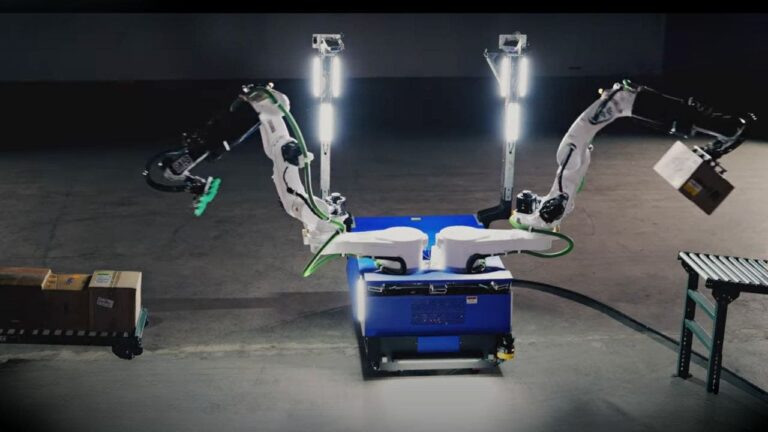 4 worlds first ai powered industrial super humanoid robot