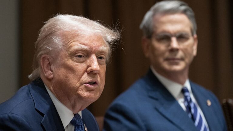 108136305 1745518576917 gettyimages 2211112117 AFP 43DT4R8