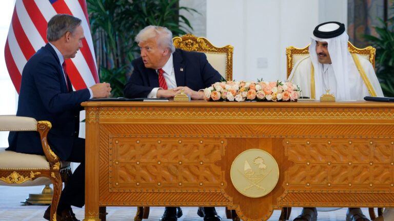 108145430 17472334422025 05 14t142144z 973546908 rc2qhea7dti1 rtrmadp 0 usa trump gulf